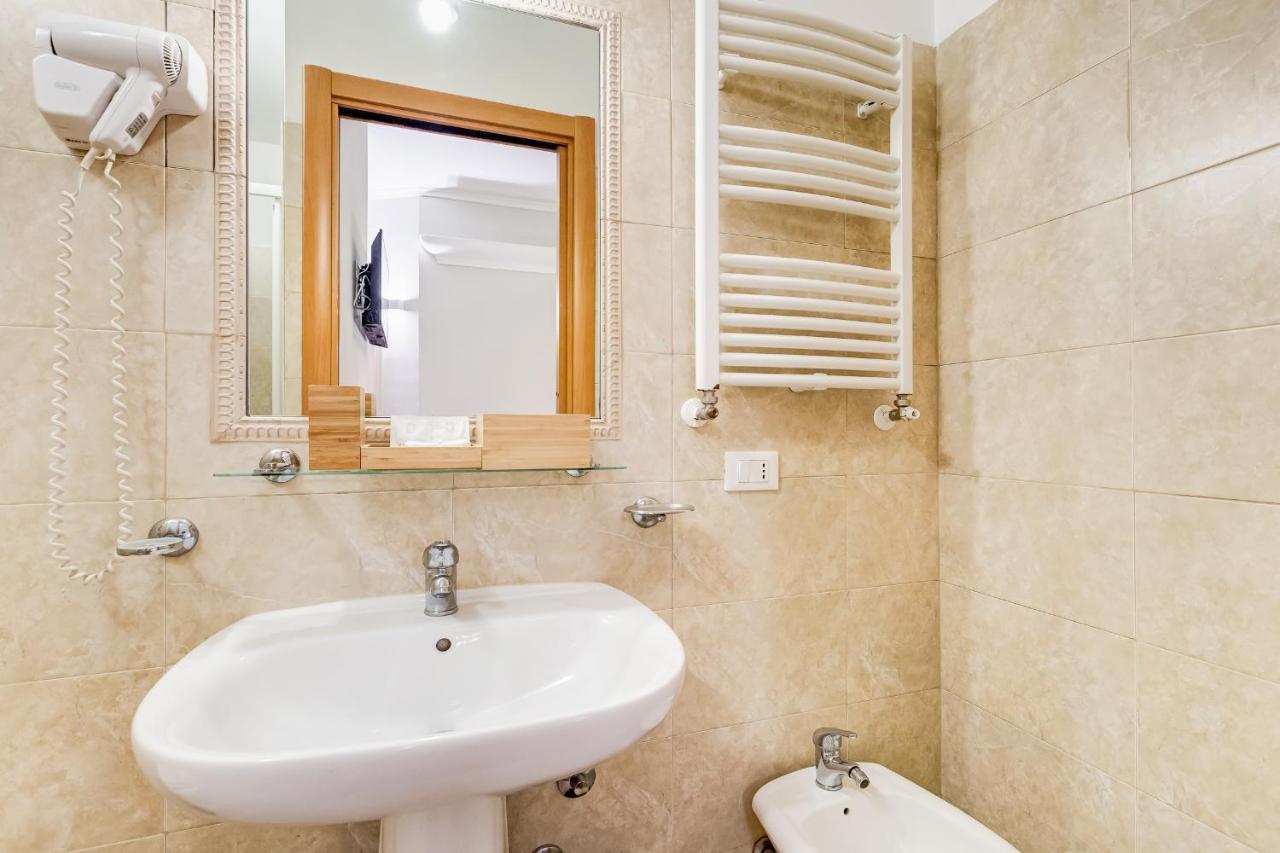 Jmartins Roma Suites מראה חיצוני תמונה
